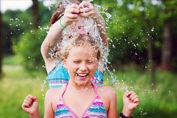 American Party · 美式派对 01:Water Balls 水球大战