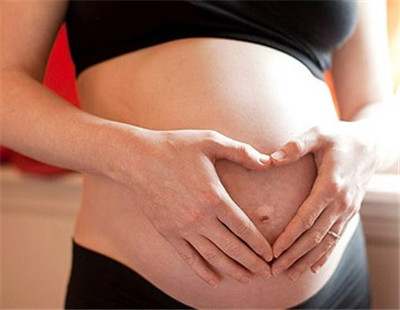 怀孕初期胎动比较小