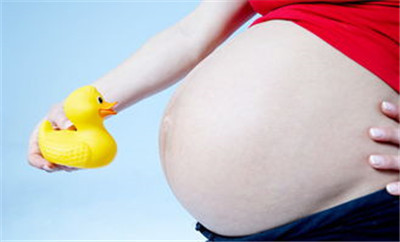 怀孕中期胎动最大