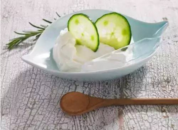 告诉你酸奶这样喝，一不小心瘦十斤变年轻！知道的人太少！