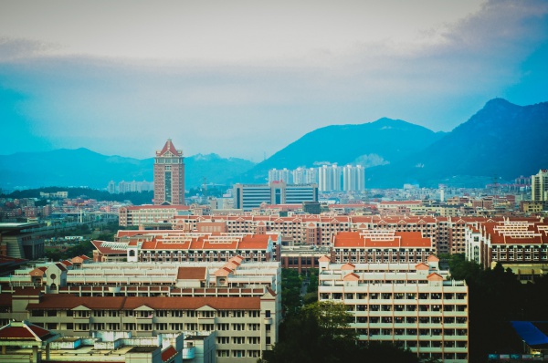 集美的红屋顶丨有一种红叫集美红