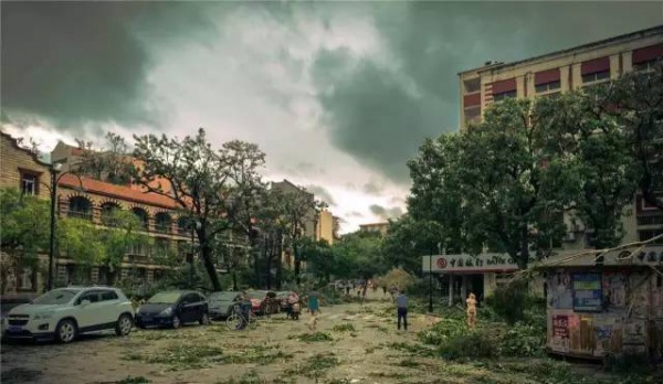 30张图片告诉你,前几天在厦门登陆的台风到底有多牛掰! 30张图片告诉你,前几天在厦门登陆的台风到底有多牛掰!