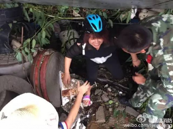 惨遭最强台风蹂躏，厦门人居然还笑得出来