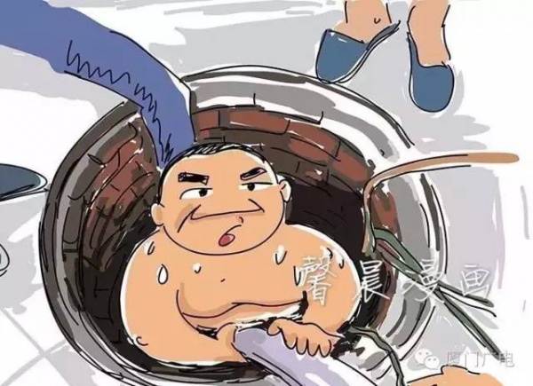 暖心暖城！现在才是厦门最美的样子～你瞧，台风过后“凤凰花”都开了...