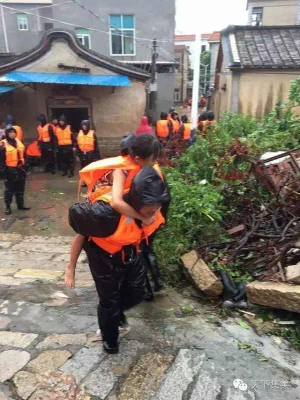 大量独家航拍：超强台风“莫兰蒂”过境后，集美12小时震撼实景……