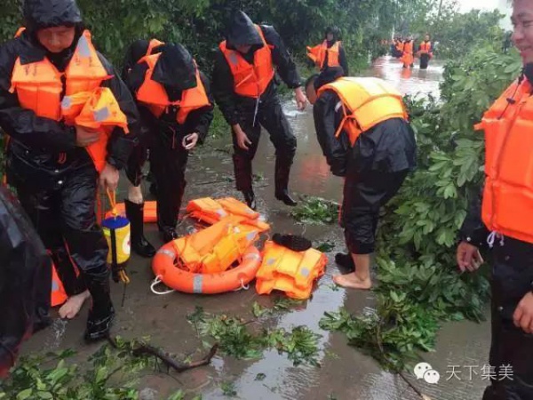 大量独家航拍：超强台风“莫兰蒂”过境后，集美12小时震撼实景……