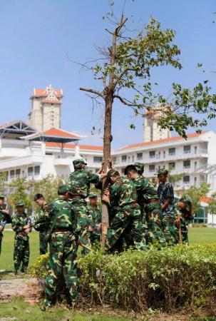 极美！台风后集美大学惊现“彩虹”，引网友围观点赞！