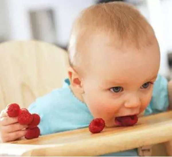 吃了它再喝水，3岁宝宝停止了呼吸！意外往往发生于一瞬间···