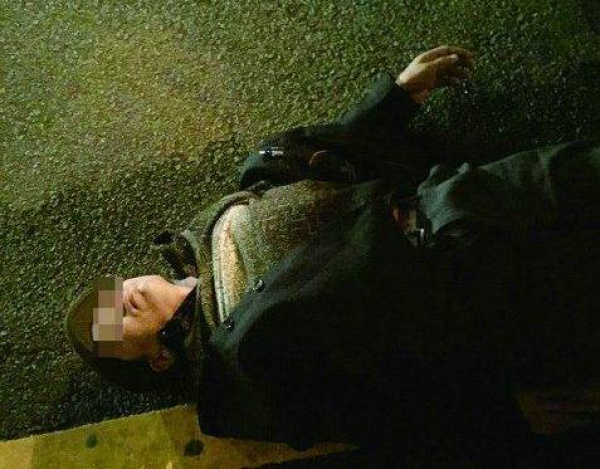 悲痛！翔安隧道收费站口突发车祸，女司机跪在死者尸体前哭喊对不起......