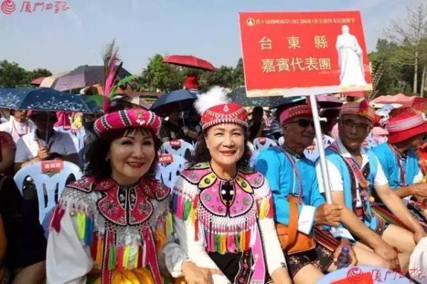 海沧又出名了！昨天几千人在青礁慈济祖宫同时做这事，轰动整个厦门！