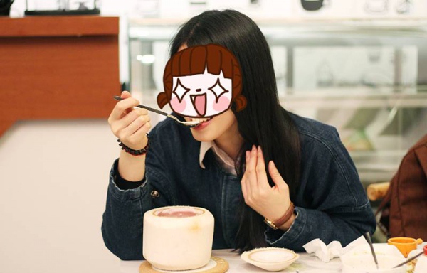 一夜爆红美食圈！厦门这个90后妹子放着老师不当，居然把椰子玩出4种味道！