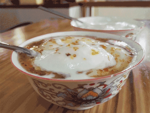 五一不看人山人海，沿着集美学村公车站吃遍这些高性价比小店~