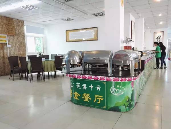 五一不看人山人海，沿着集美学村公车站吃遍这些高性价比小店~