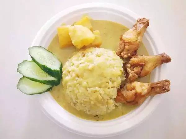 五一不看人山人海，沿着集美学村公车站吃遍这些高性价比小店~