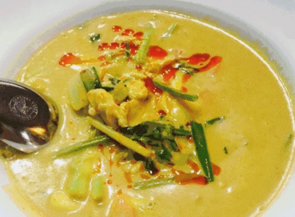 五一不看人山人海，沿着集美学村公车站吃遍这些高性价比小店~