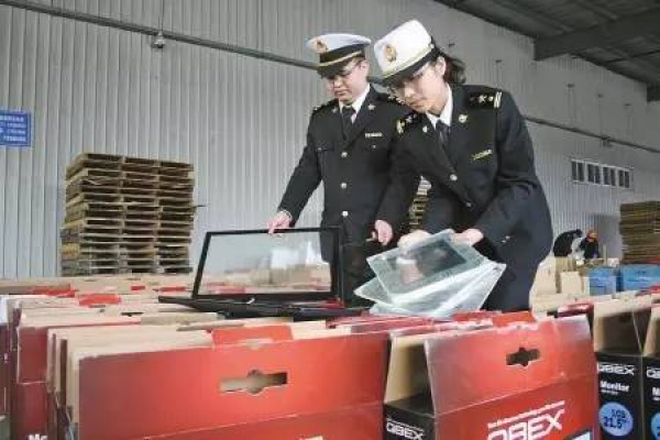 明起，没带这个证你都出不了厦门啦！下个月起还有这些新规不知道会很麻烦......