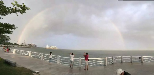 最新！双台风之一“纳沙”明早8点前后登陆福建！已对台湾造成重创，厦门或成暴雨重灾区……
