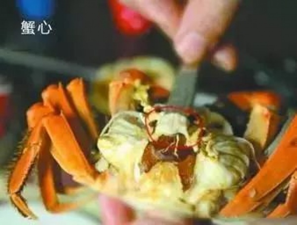 螃蟹这4个部位你吃了吗？吃下去可能惹来大麻烦！