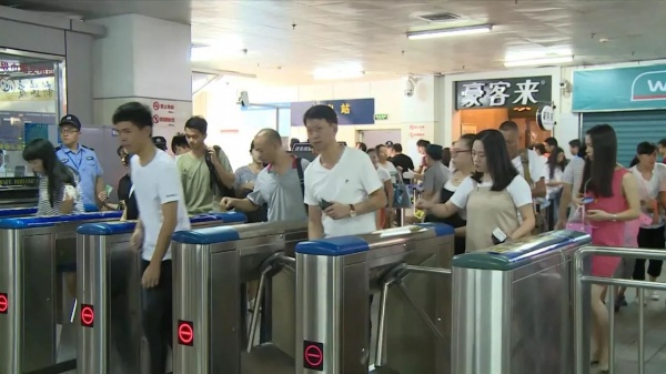 只要0.3秒！厦门BRT最快年底实现扫码进出站！还有这些新变化…