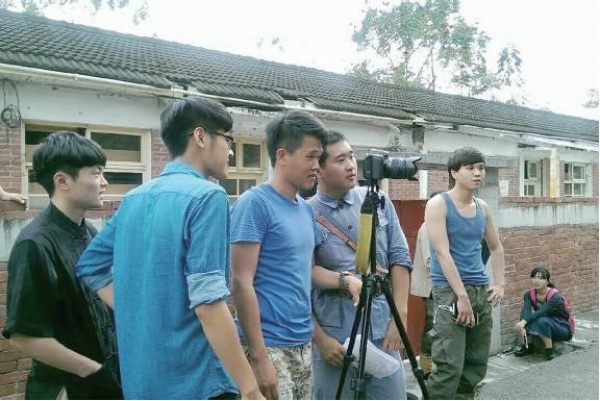 这是条情感的纽带台湾青年眼中的1987