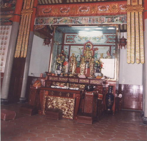 翔安马巷镇山仔尾[清居堂] - 释迦菩萨、千手观音 (1)_翔安马巷镇山仔尾清居堂-释迦菩萨、千手观音