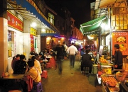 鼓浪屿龙头路小吃街