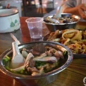 同安朝元路的肥文鸭肉面