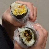 三秀街洗墨池附近的豪记饭团