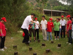 悦神农庄团队成人拓展活动1日游
