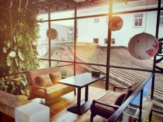 设计师品牌棉麻，年末市集。